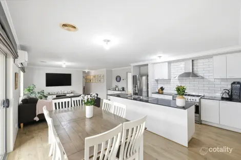 Property photo of 34 Casuarina Drive Romsey VIC 3434