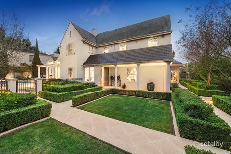 Property photo of 82 Argyle Road Kew VIC 3101