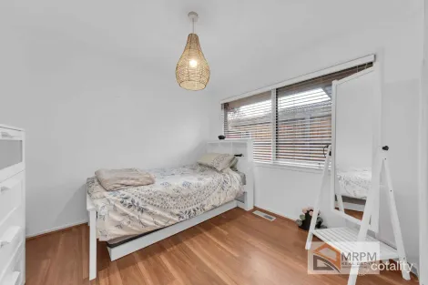 Property photo of 1 Bates Court Sunbury VIC 3429