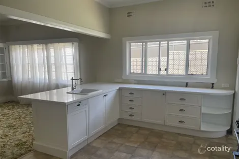 Property photo of 5 Mitchell Crescent Inverell NSW 2360