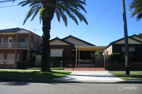 27 Fifth Ave, Campsie, NSW 2194