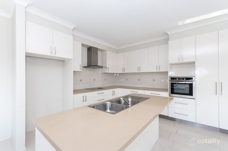 Property photo of 3 Oaklands Place Upper Kedron QLD 4055