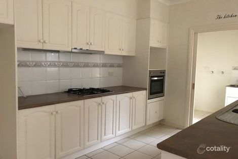 Property photo of 23 Nursery Way Burwood VIC 3125