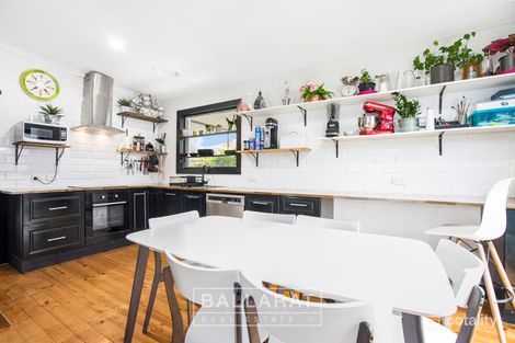 Property photo of 3 Manneville Street Wendouree VIC 3355