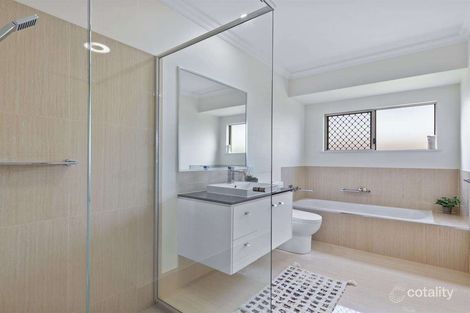 Property photo of 49 McFarlane Drive Kanimbla QLD 4870