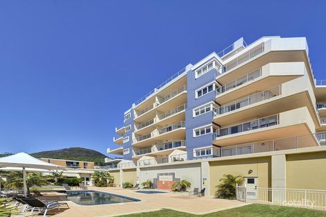 Property photo of 403/2 Messines Street Shoal Bay NSW 2315