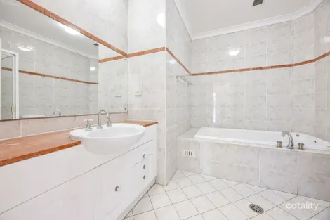 Property photo of 9/4-6 The Avenue Rose Bay NSW 2029