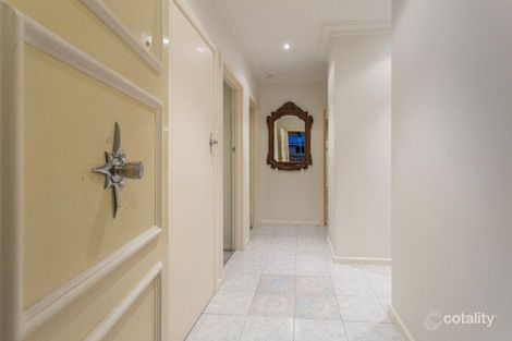 Property photo of 92 Rowans Road Moorabbin VIC 3189
