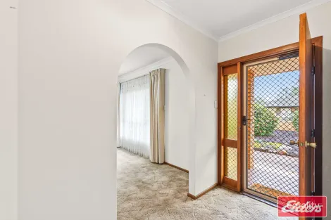 Property photo of 1 Barber Street Willaston SA 5118