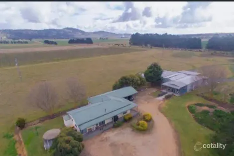 425 Pickfords Rd, Glendaruel, VIC 3363