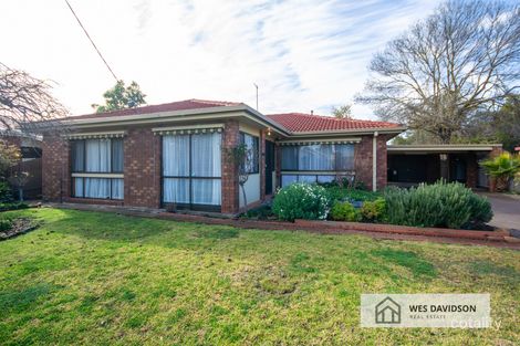 15 Mintern Cres, Horsham, VIC 3400