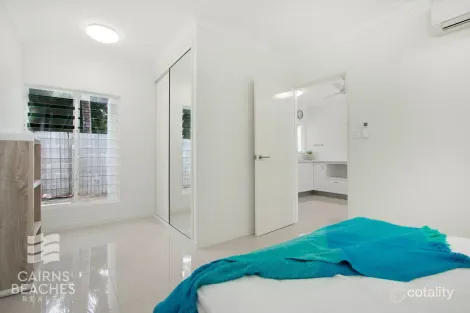 Property photo of 4/35-41 Upolu Esplanade Clifton Beach QLD 4879
