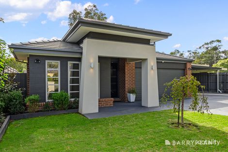 6 Sunset Dr, Kilsyth South, VIC 3137