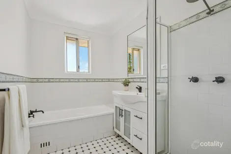 Property photo of 5/10 Kitchener Avenue Regents Park NSW 2143