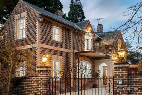 Property photo of 8 Carson Crescent Hawthorn VIC 3122