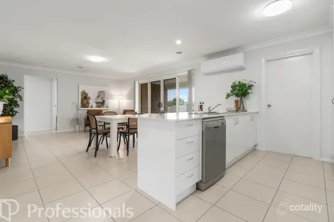 Property photo of 9 Poplars Drive Orange NSW 2800