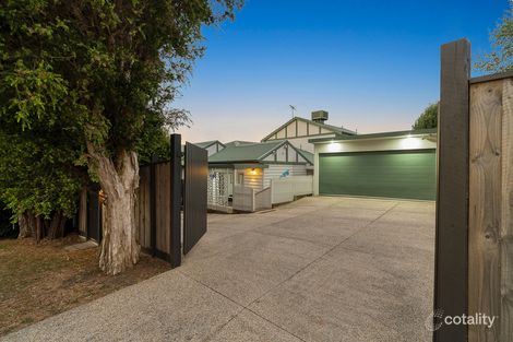 271 Canadian Bay Rd, Mount Eliza, VIC 3930