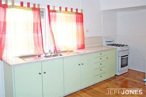 Property photo of 30 Ernest Street Greenslopes QLD 4120