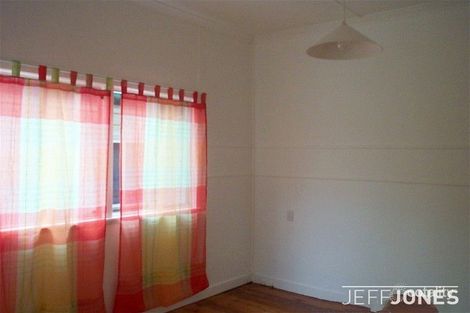 Property photo of 30 Ernest Street Greenslopes QLD 4120