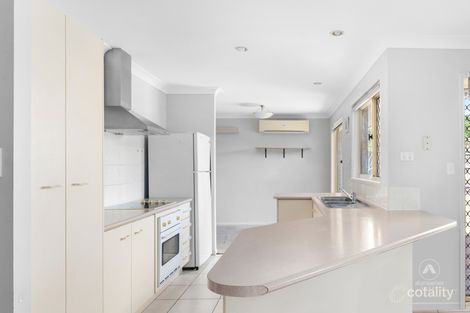 Property photo of 31 Solandra Circuit Regents Park QLD 4118