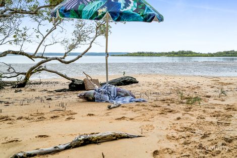 Property photo of 2-26 Cabriolet Crescent Macleay Island QLD 4184