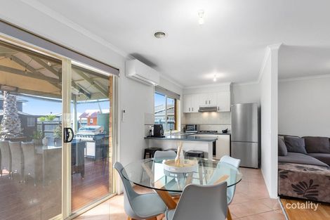 Property photo of 39 Kinlora Drive Somerville VIC 3912
