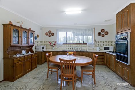 Property photo of 21 Stonehaven Drive Thomastown VIC 3074