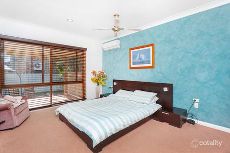 Property photo of 11 Scarborough Circuit Albion Park NSW 2527