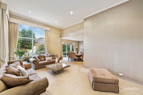 Property photo of 15 Regency Terrace Lysterfield VIC 3156