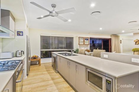 35 Laceflower Pde, Casuarina, NSW 2487