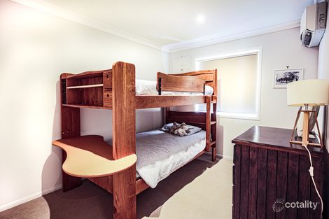 Property photo of 5 Bauhinia Court Emerald QLD 4720