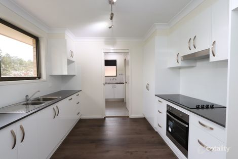 Property photo of 24 Camidge Close Kelso NSW 2795