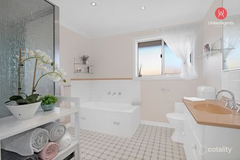 Property photo of 51A Currawong Street Green Valley NSW 2168