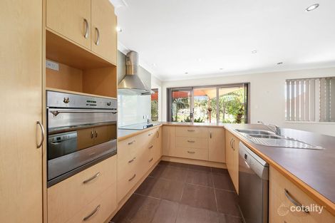 Property photo of 1/25 Sugarwood Street Bellbowrie QLD 4070