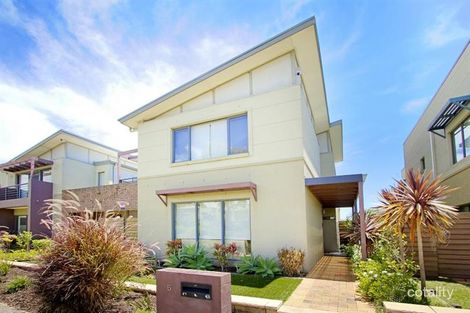 5 Shearwater Dr, Warriewood, NSW 2102