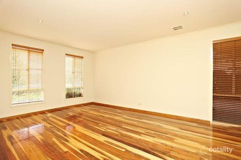 Property photo of 44 Thomas Carr Drive Tarneit VIC 3029