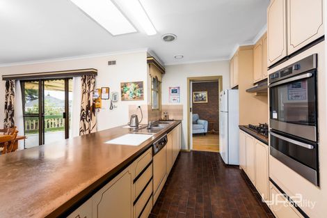 Property photo of 45 Charlbury Grove St Albans VIC 3021