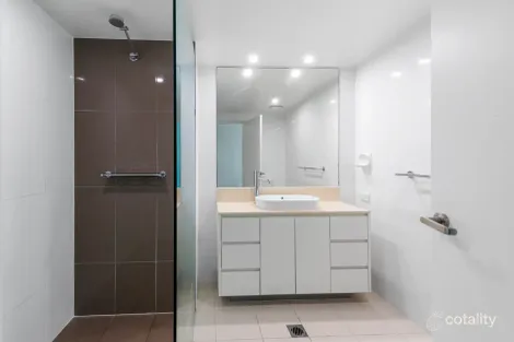Property photo of 21905/3113 Surfers Paradise Boulevard Surfers Paradise QLD 4217