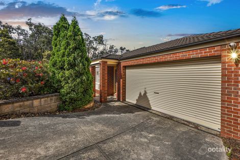 10 Johnsons Pl, Pakenham, VIC 3810