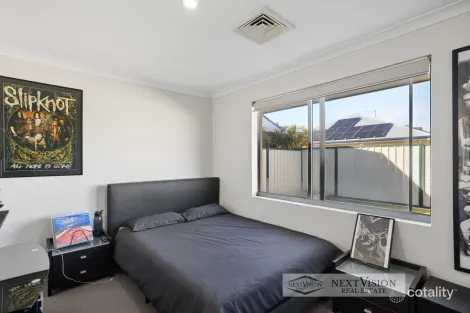 Property photo of 40 Eucalyptus Drive Hammond Park WA 6164