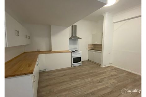 Property photo of 1/4 Yellagong Street West Wollongong NSW 2500