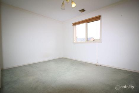 Property photo of 9/51 Holmes Road Moonee Ponds VIC 3039