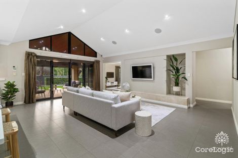 Property photo of 20 Woodview Retreat Lesmurdie WA 6076