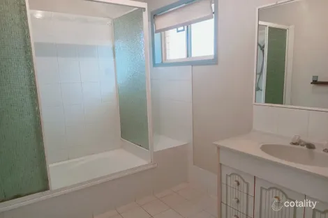 Property photo of 99 Barbaralla Drive Springwood QLD 4127