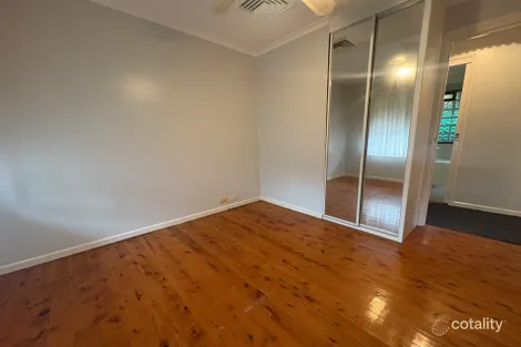 Property photo of 15 McCartney Crescent St Clair NSW 2759