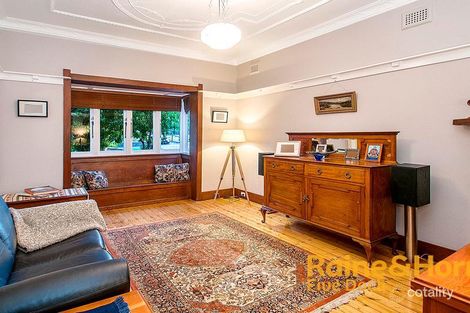 Property photo of 14 Nield Avenue Rodd Point NSW 2046
