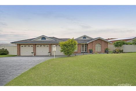 17 Bay Vista Way, Gwandalan, NSW 2259