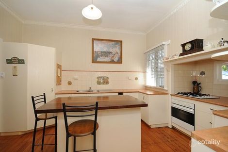 Property photo of 19 Collins Street Mount Lofty QLD 4350