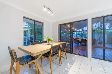 Property photo of 3 Morwell Court Helensvale QLD 4212
