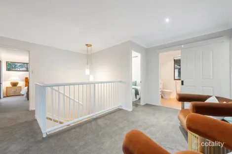 Property photo of 3 Morwell Court Helensvale QLD 4212
